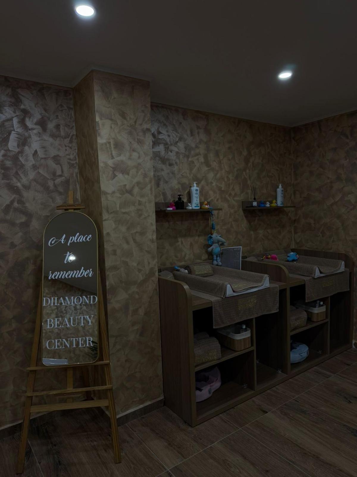 Diamond Hotel Драч Екстериор снимка