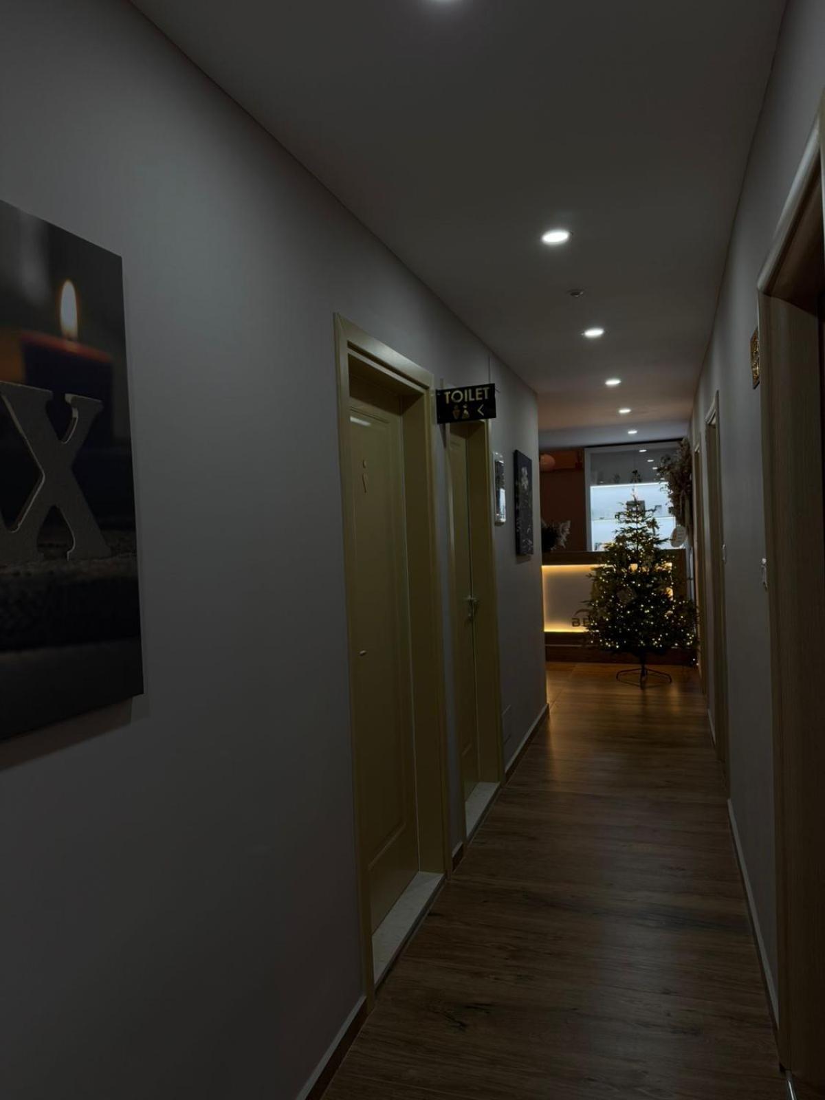Diamond Hotel Драч Екстериор снимка